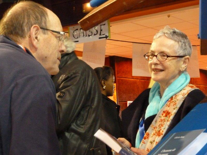 Discussion intense avec Franoise Bercovici au salon Livre et Mer 